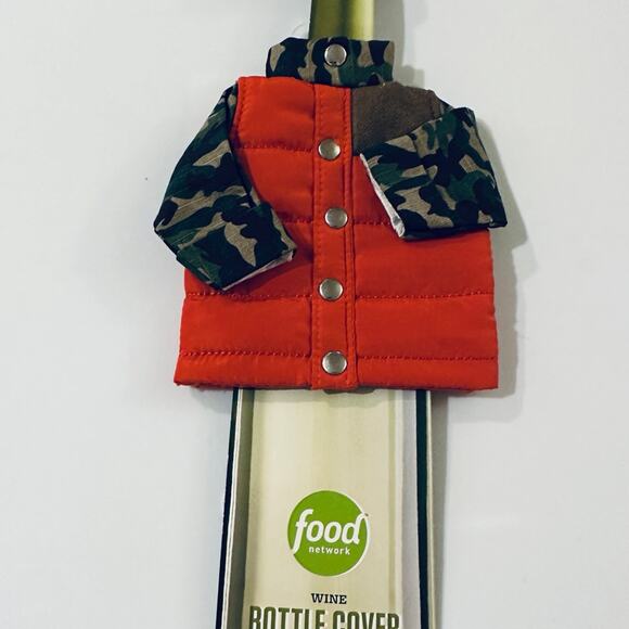Food Network Wine Bottle Cover Camouflage Fishing Hunting Military Orange Coat - Picture 1 of 4